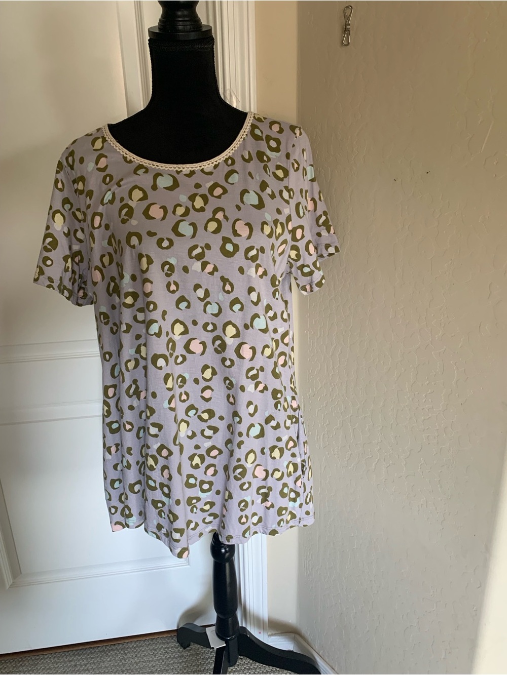 LOGO Gray Leopard Print Short Sleeve Top With Yellow, Pink and Blue Spots